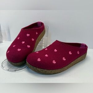 Haflinger Grizzly Cuoricino wool Fuchsia and Pink Heart slip on Clogs size 7